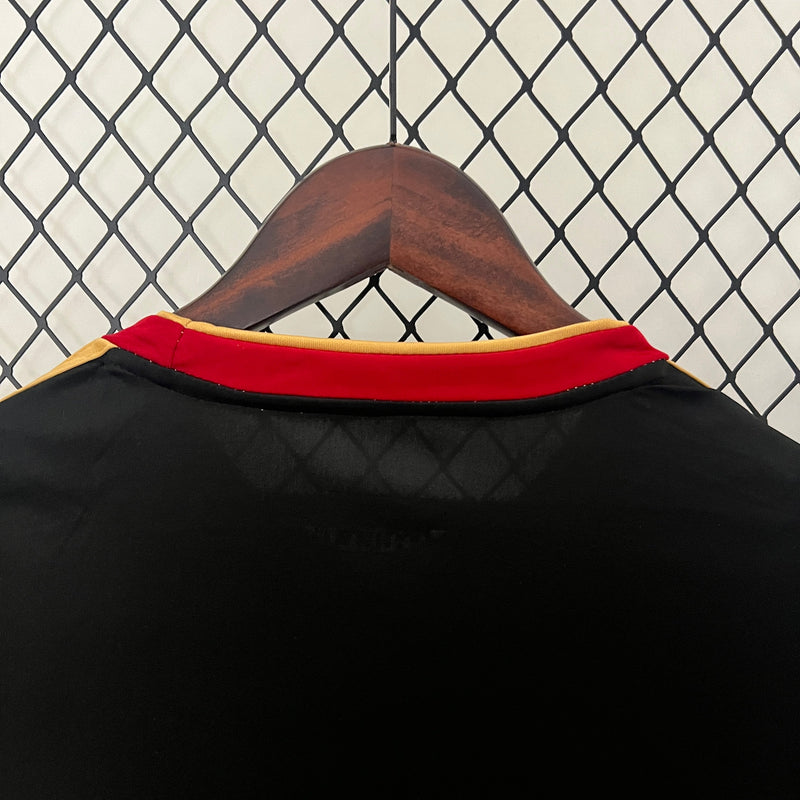 Camisa Ultimate Móstoles Home 24/25